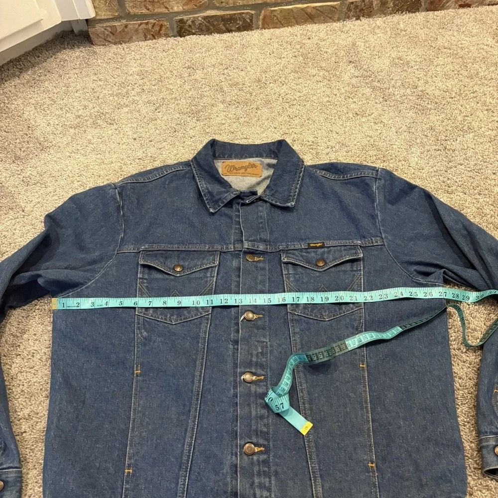 Vintage Wrangler Jacket Mens 2XL XXL Denim Jean Trucker Stitched Pockets Western